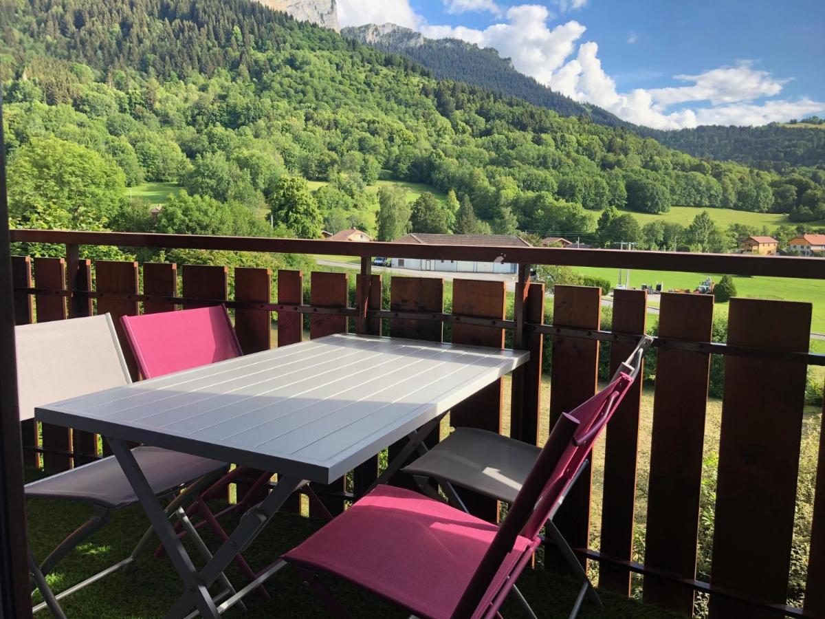 Studio entièrement rénové entre lac et montagne Thollon-les-Memises Esterno foto